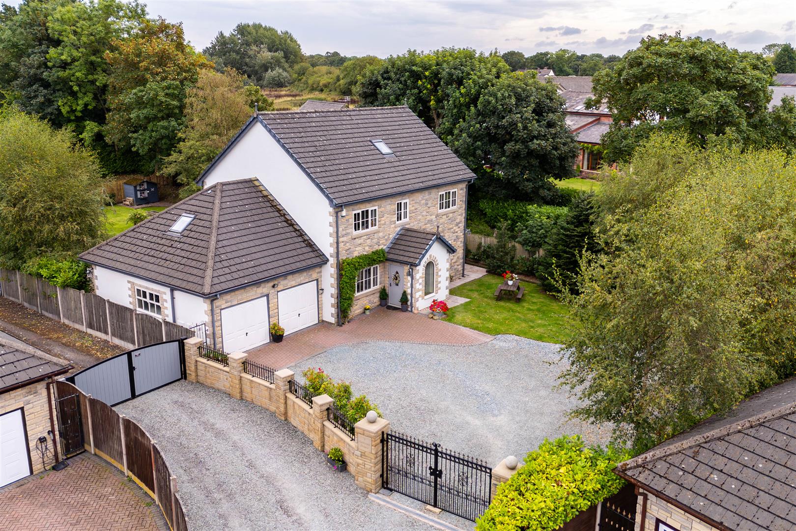 Stocks Court, Heskin, Chorley